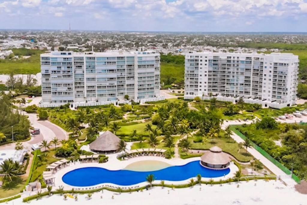 Reef Beachfront 3Bdr Apartment By Casa Paraiso Cancún Exterior foto